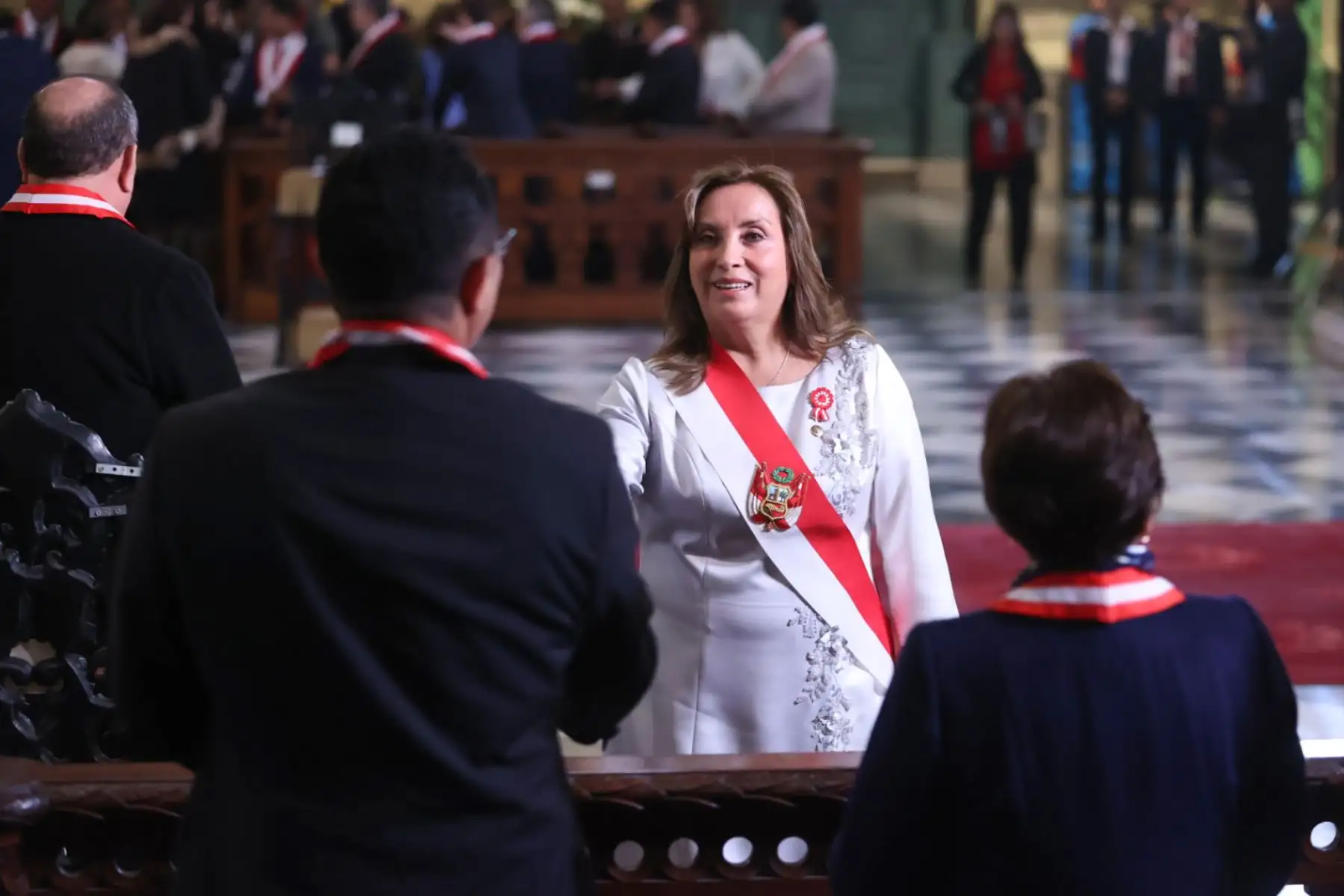 La presidenta Dina Boluarte asiste a la Misa Solemne y Te Deum, en la Basílica Catedral de Lima como parte de las actividades previstas con ocasión del 203° Aniversario de la Proclamación de la Independencia Nacional. Foto: ANDINA/ Juan Carlos Guzmán