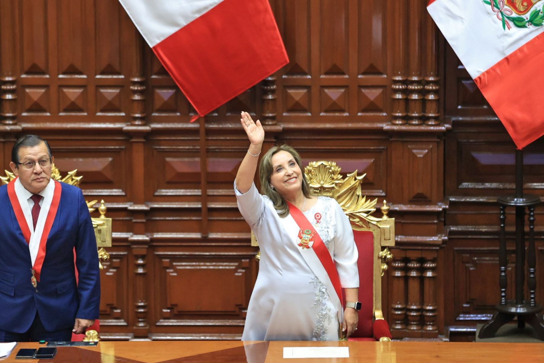 Presidenta Dina Boluarte llega la congreso para dirigir su mensaje a la Nación.  Foto: ANDINA/Prensa Presidencia