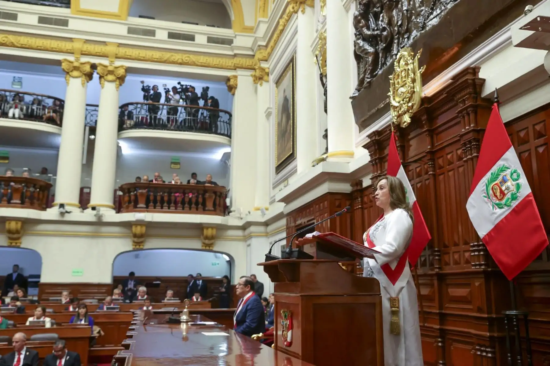 La presidenta Dina Boluarte se dirige al país en un mensaje a la Nación como parte de las actividades previstas con ocasión del 203° Aniversario de la Proclamación de la Independencia Nacional. Foto: ANDINA/Prensa Presidencia