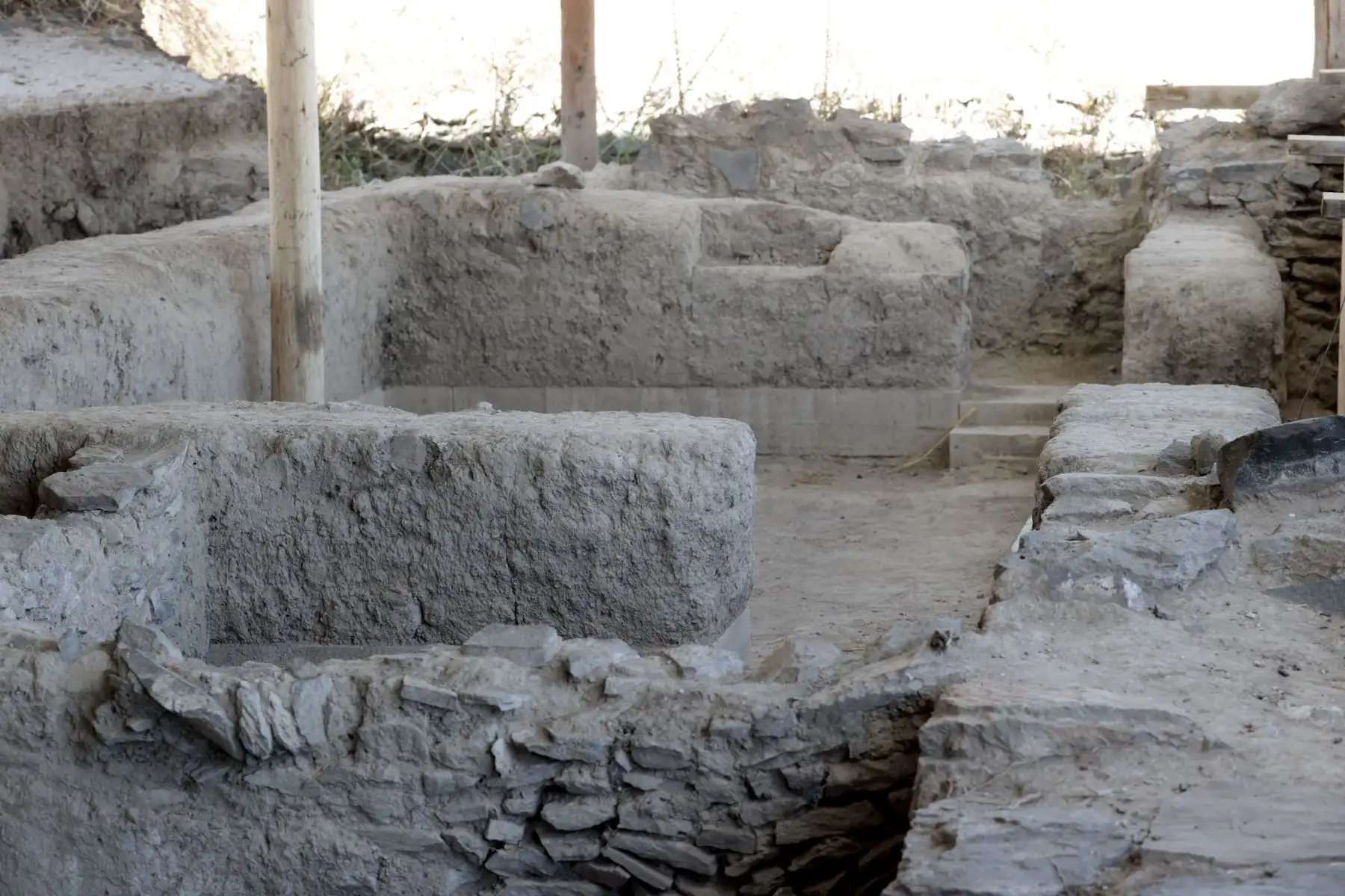 En el día de la Patria, 28 de julio gran cantidad de cuidadanos visitaron al Santuario Histórico Cultura Wari. Familias enteras de diversas parte del país llegaron a conocer el lugar histórico. abundaron para llevarse un buen recuerdo.
Foto: ANDINA/Vidal Tarqui