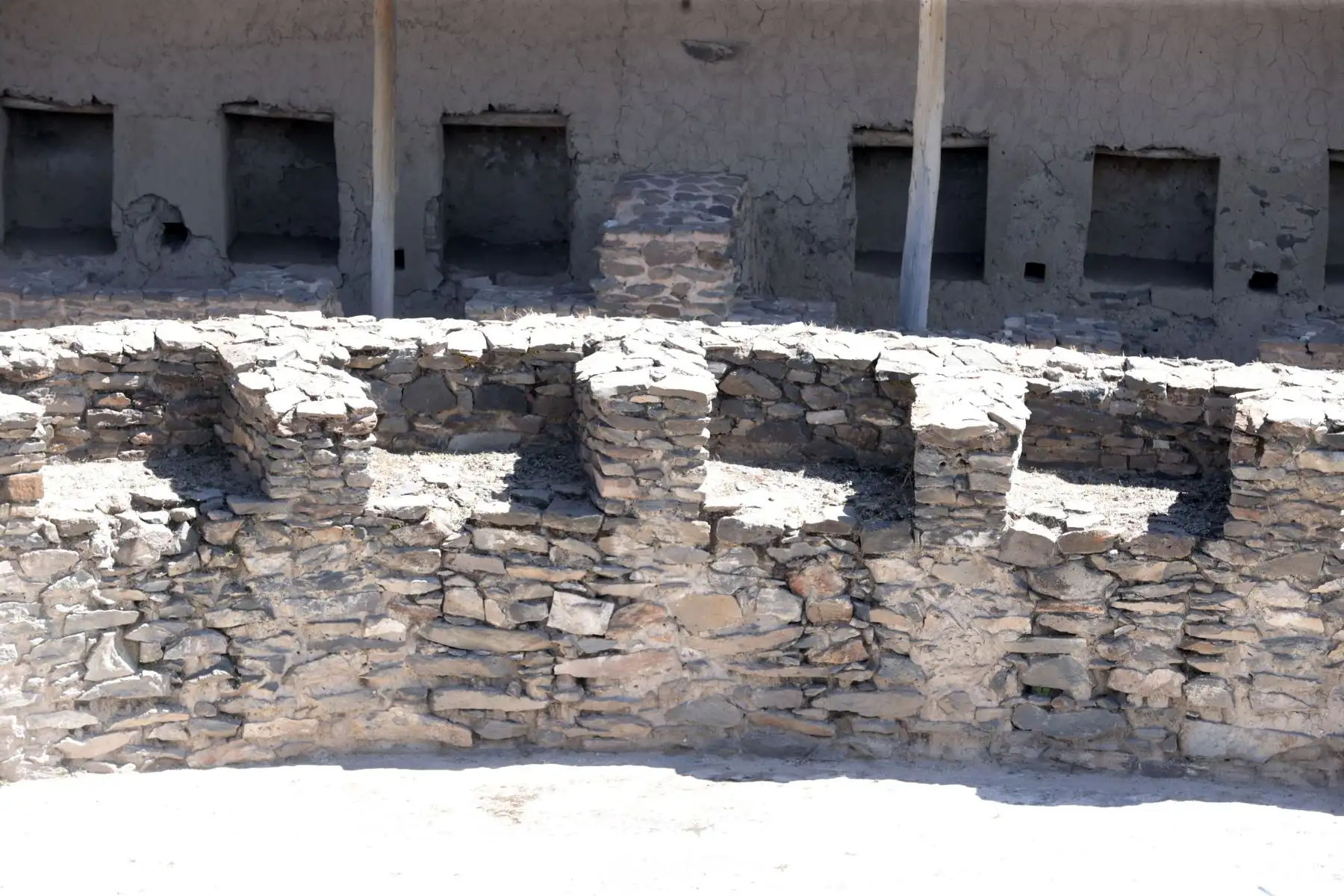 En el día de la Patria, 28 de julio gran cantidad de cuidadanos visitaron al Santuario Histórico Cultura Wari. Familias enteras de diversas parte del país llegaron a conocer el lugar histórico. abundaron para llevarse un buen recuerdo.
Foto: ANDINA/Vidal Tarqui