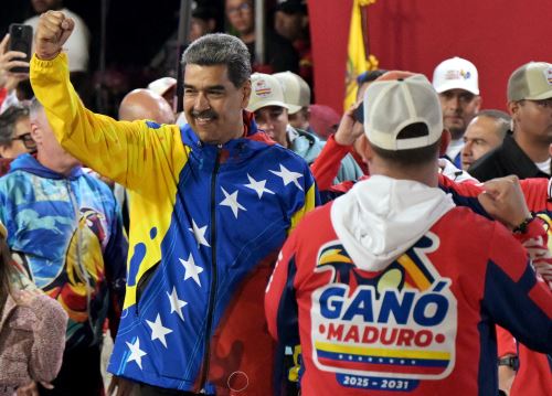 Nicolás Maduro fue declarado ganador de las elecciones presidenciales de Venezuela el domingo, pero la oposición y los principales vecinos regionales rechazaron los resultados oficiales. Foto: AFP