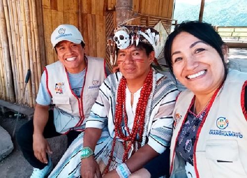 Especialistas de la Dirección de Pueblos Indígenas u Originarios del Minsa brindan atención a la población de diversas comunidades nativas del distrito de Perené, en la selva de la región Junín. ANDINA/Difusión