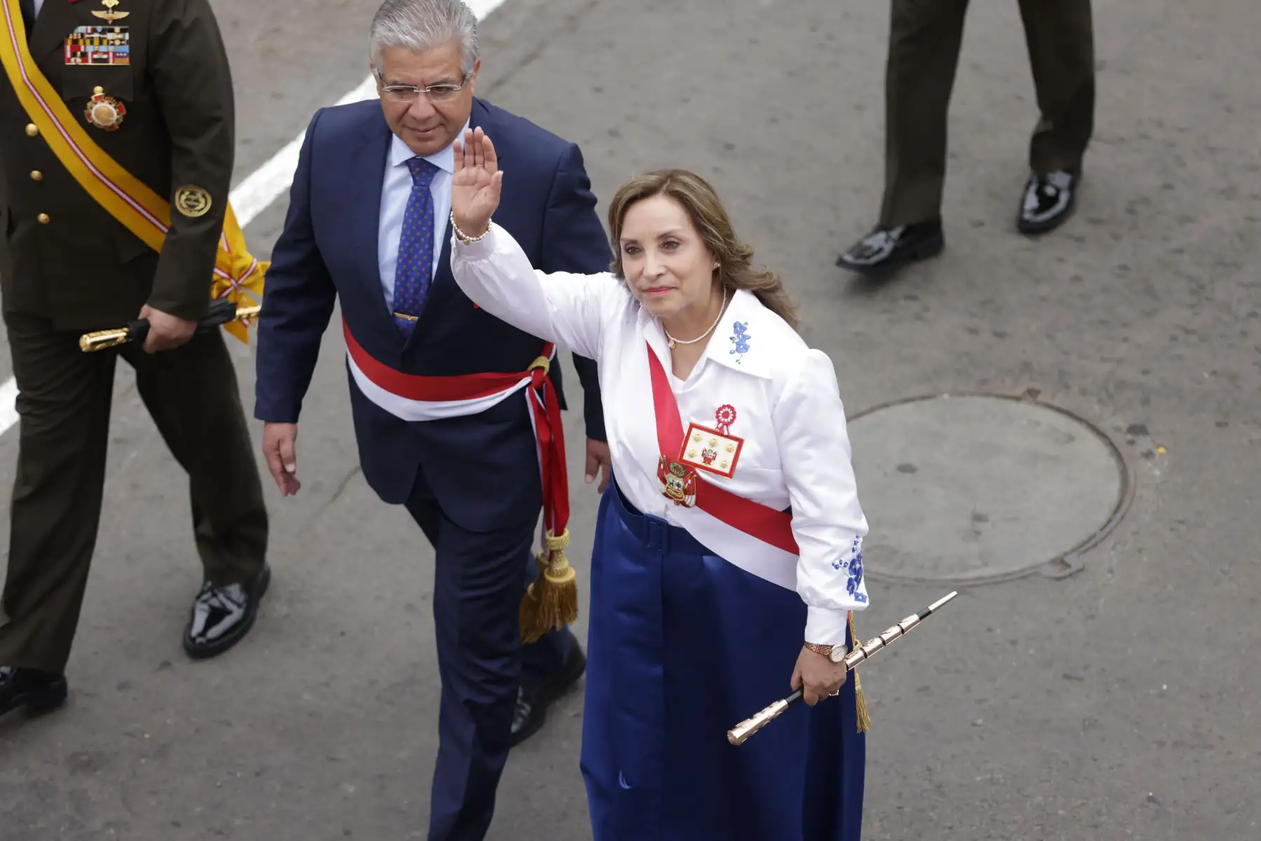 Presidenta de la República, Dina Boluarte llega a la Gran Parada y Desfile Cívico Militar por el 203° aniversario de la Independencia Nacional del Perú.
 Foto: ANDINA/ Luis Iparraguirre