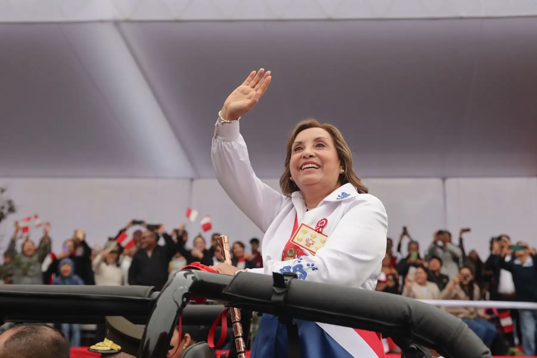 Presidenta de la República, Dina Boluarte llega a la Gran Parada y Desfile Cívico Militar por el 203° aniversario de la Independencia Nacional del Perú. Foto: ANDINA/Prensa Presidencia