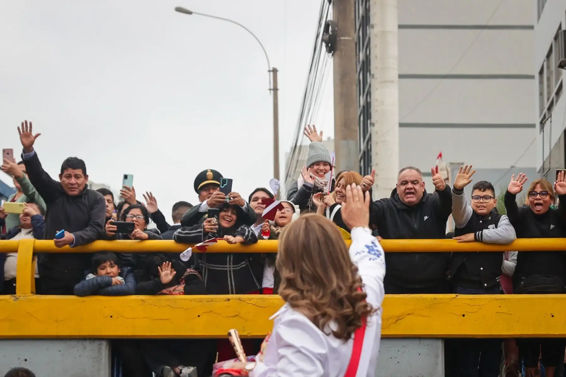 Presidenta de la República, Dina Boluarte llega a la Gran Parada y Desfile Cívico Militar por el 203° aniversario de la Independencia Nacional del Perú. Foto: ANDINA/Prensa Presidencia
