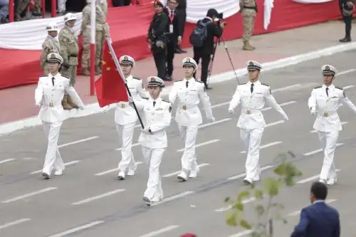 Delegación de China participa en la Gran Parada y Desfile Cívico Militar 2024 como parte de los actos conmemorativos por el 203° aniversario de la Independencia del Perú. Foto: ANDINA/ Luis Iparraguirre