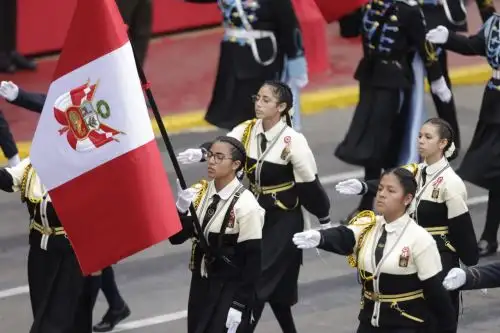 Una de las mayores novedades de la Gran Parada y Desfile Cívico Militar 2024 fue la participación de diversos colegios de provincia. Fotos: ANDINA