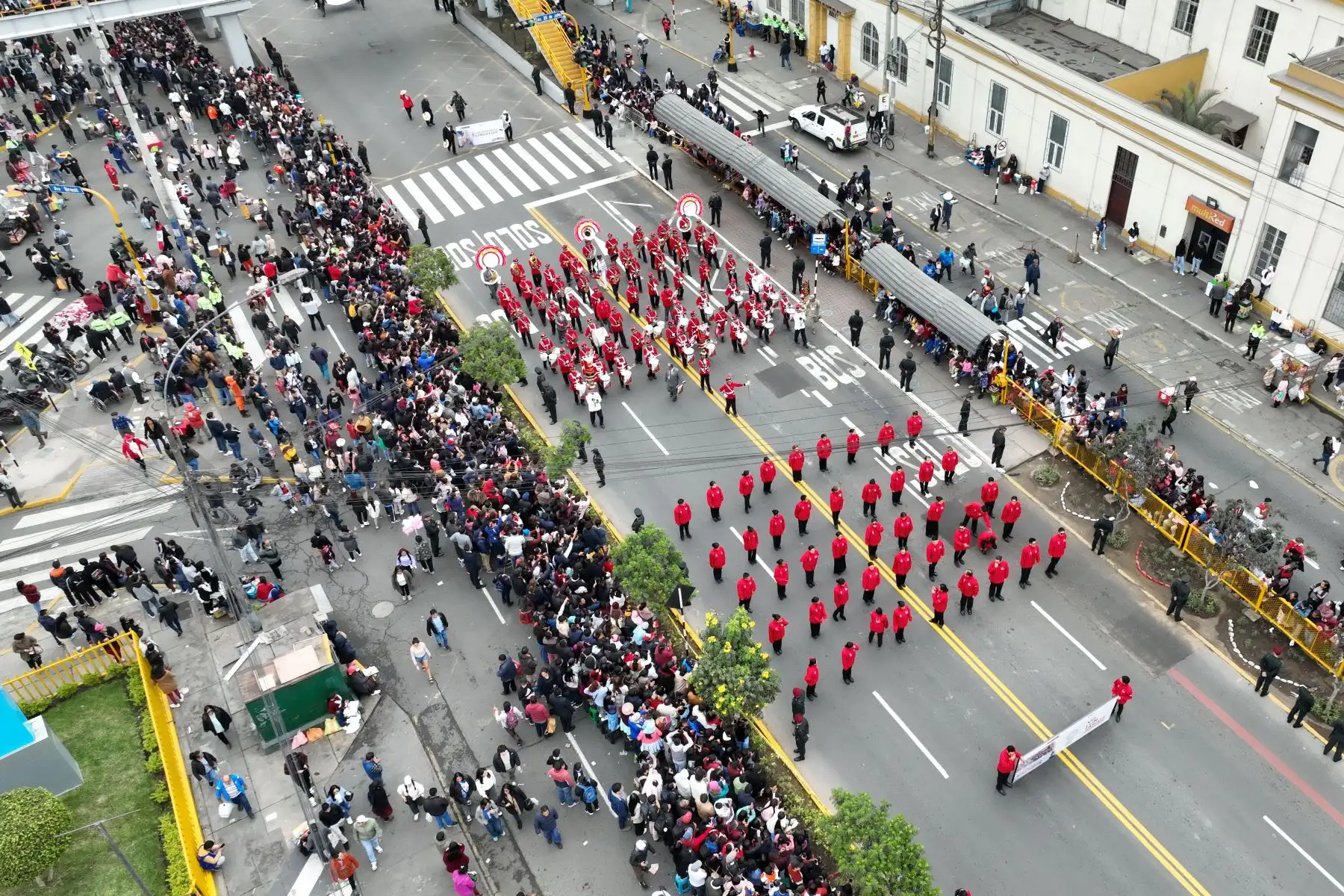 Comparsa cultural y pasacalle dan inicio a la Gran Parada y Desfile Cívico Militar 2024 como parte de los actos conmemorativos por el 203° aniversario de la Independencia del Perú. Foto: ANDINA/Daniel Bracamonte