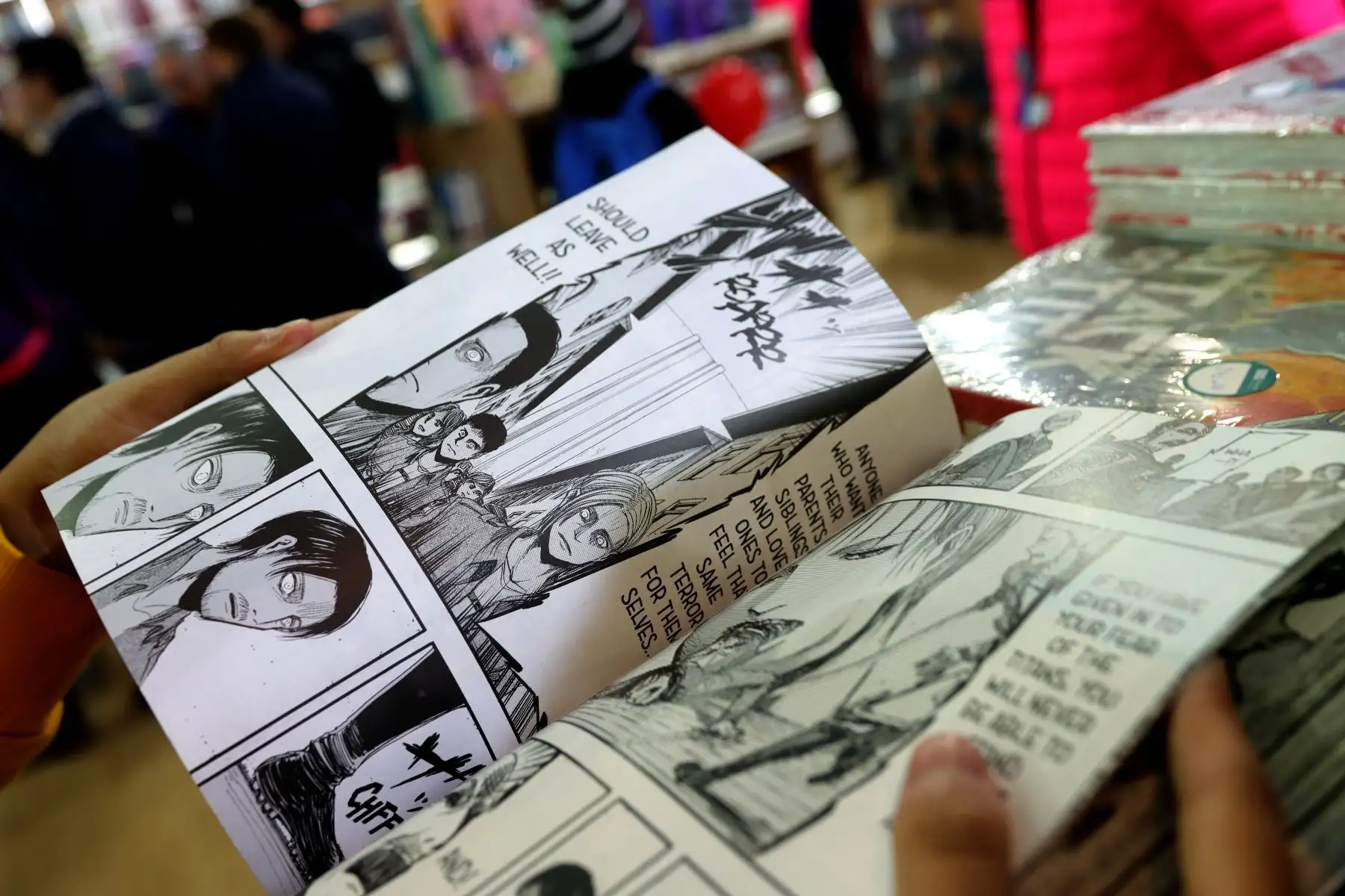 Mangas y Comics para coleccionista en el stand de Taiyotaku. Feria Internacional del Libro de Lima. Foto: ANDINA / Lino Chipana.