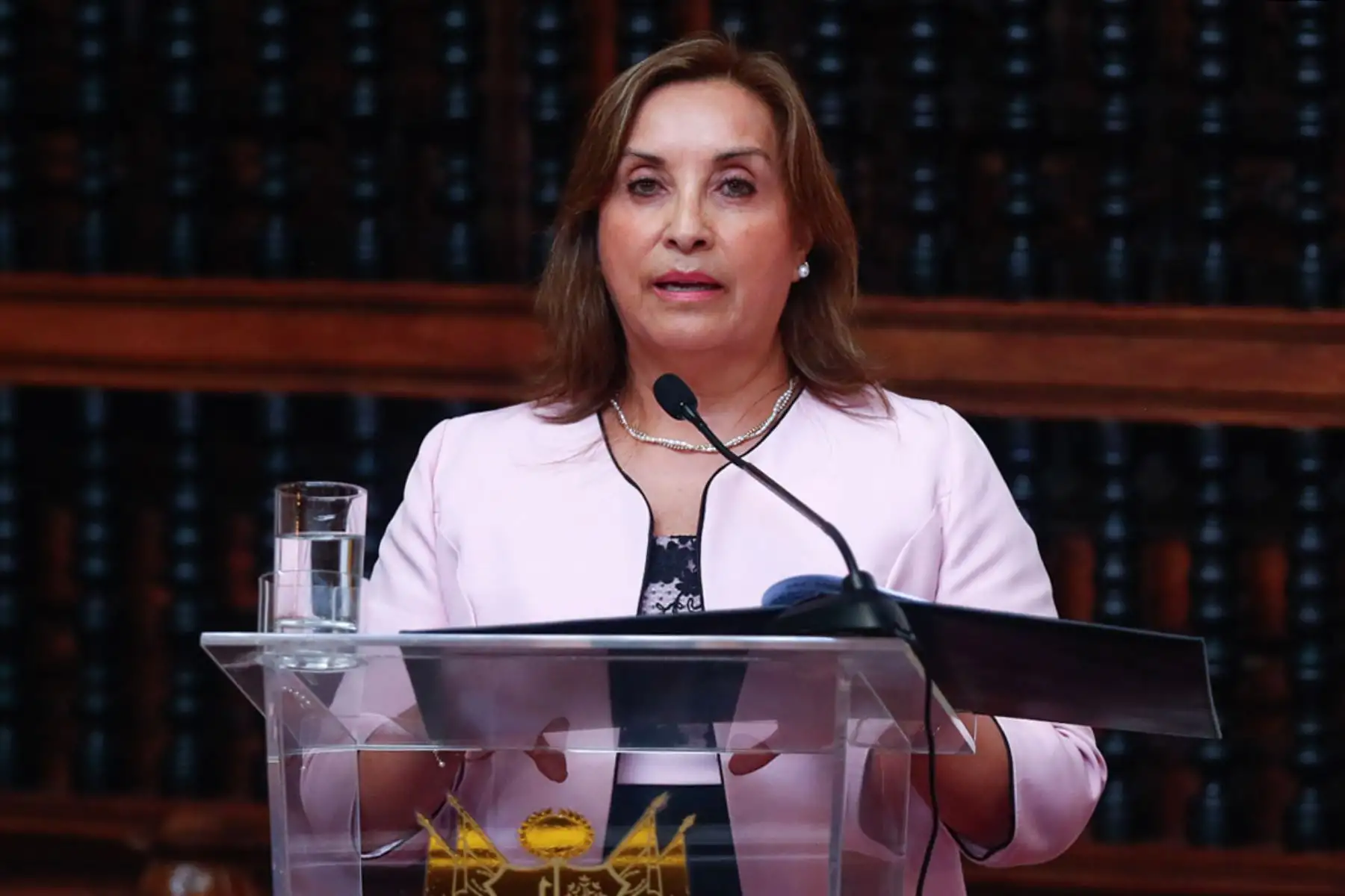 La presidenta de la república, Dina Boluarte Zegarra, participa en la ceremonia por el 203.° aniversario del Ministerio de Relaciones Exteriores y por el Día del Diplomático. Foto: ANDINA/ Daniel Bracamonte