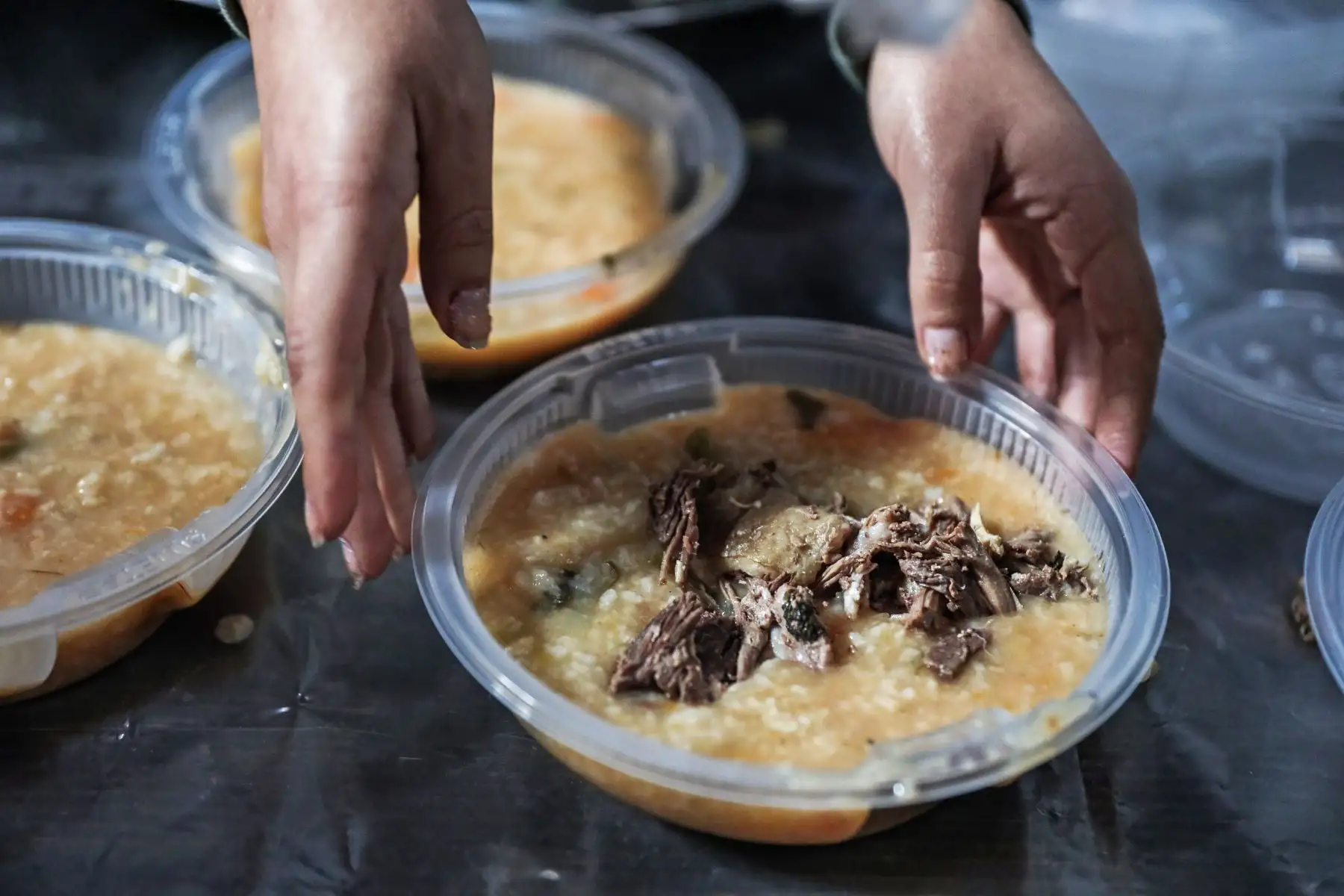 El “puchero franciscano” está hecho a base de distintos tipos de carne, papa, yuca, camote, arroz, sal y diversas verduras. Foto: ANDINA/Connie Calderon