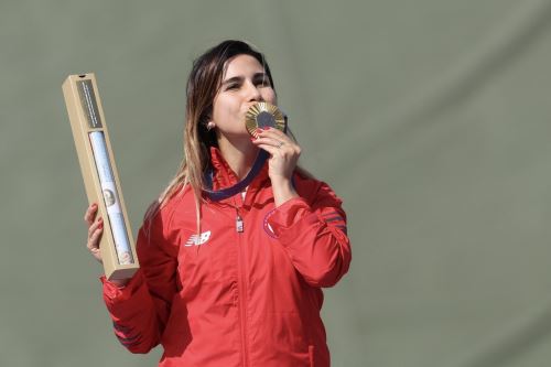 Francisca Crovetto ascendió a la cima olímpica en tiro