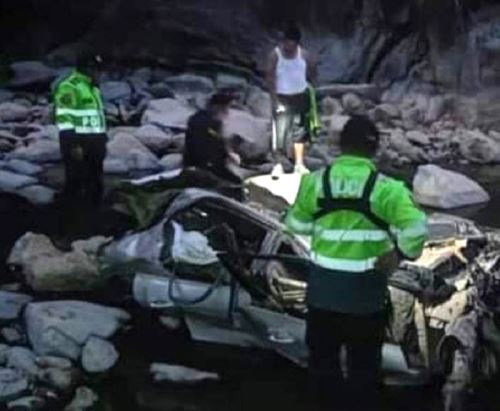 El despiste de un auto deja un fallecido en la carretera Tarma - La Merced, región Junín. ANDINA/Difusión