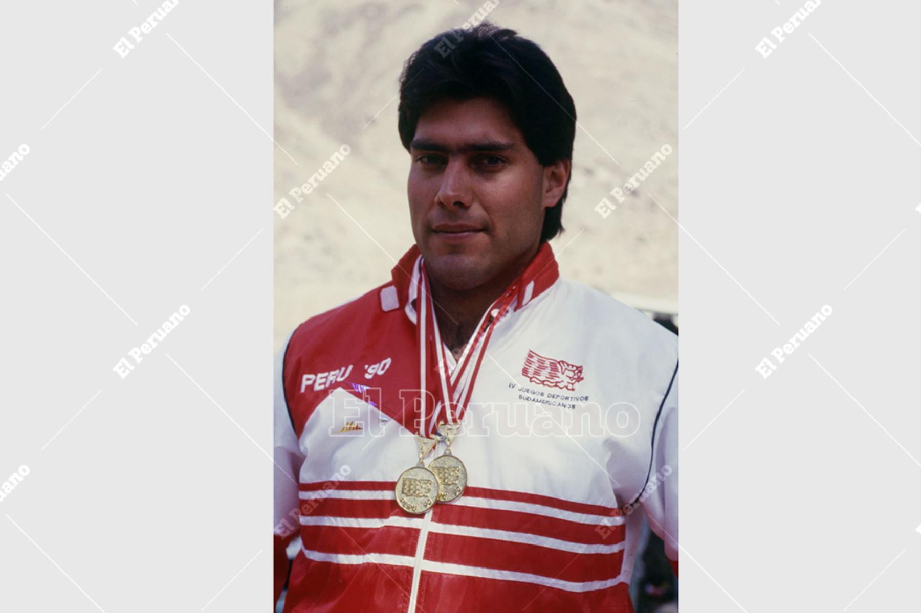 Lima - 10 diciembre 1990 / Francisco Boza, subcampeón olímpico de tiro en Los Ángeles 84, ratificó su calidad con medalla en los IV Juegos Deportivos Sudamericanos. Foto: Archivo Histórico de El Peruano