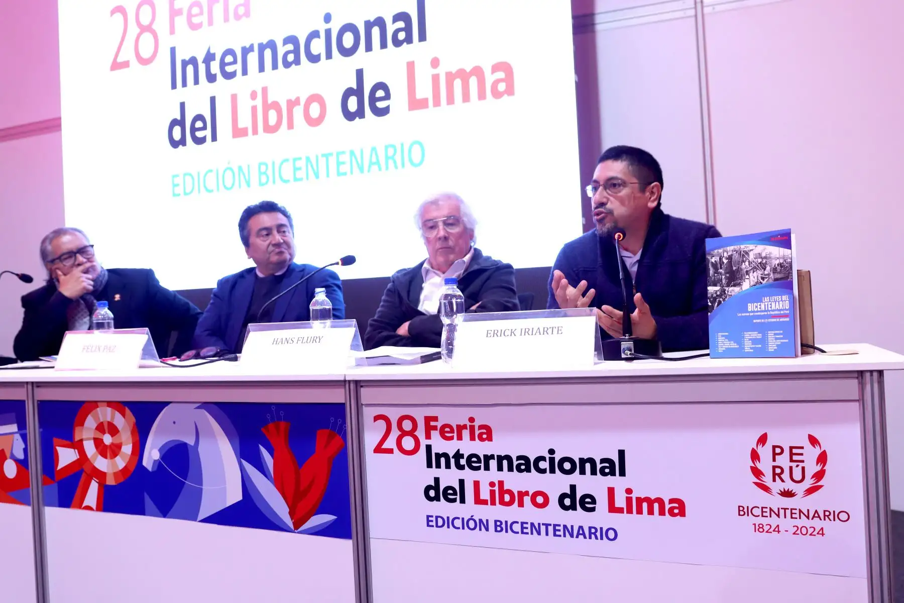 Presentación del Libro "Las Leyes del Bicentenario", publicado por el Fondo Editorial Editora Perú, en el auditorio Clorinda Matto de la Feria Internacional del Libro de Lima 2024 en Jesús María. Foto: ANDINA / Lino Chipana.