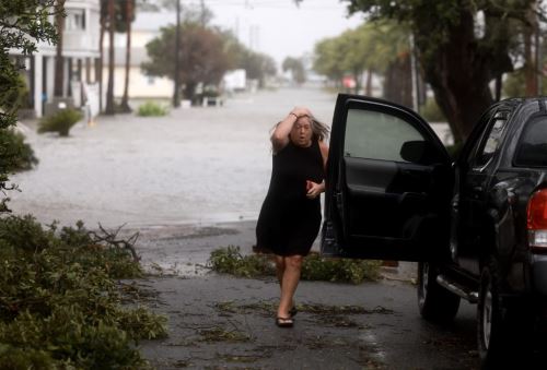 Estados Unidos: Tormenta Debby toca tierra en Florida, causa cinco muertos y genera alerta de inundaciones catastróficas