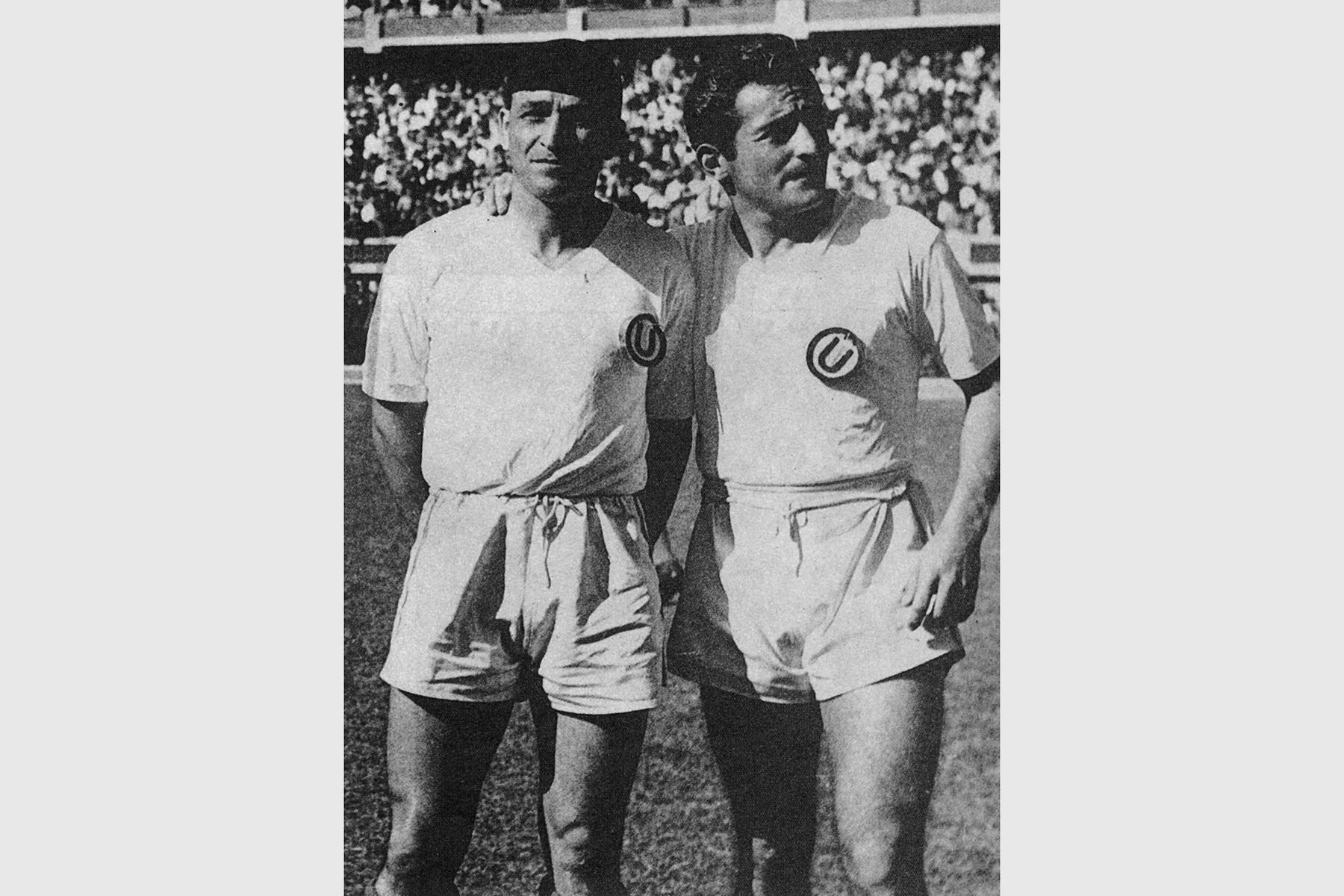 Lima - Década 1950 / Teodoro "Lolo" Fernández y Alberto "Toto" Terry, figuras de Universitario de Deportes. Foto: Libro "Lolo, ídolo eterno"