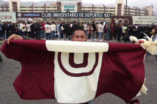 Imágenes previas al Centenario de Universitario de Deportes