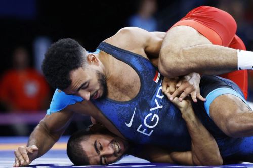 Mohamed Elsayed, durante un combate en los Juegos de París 2024