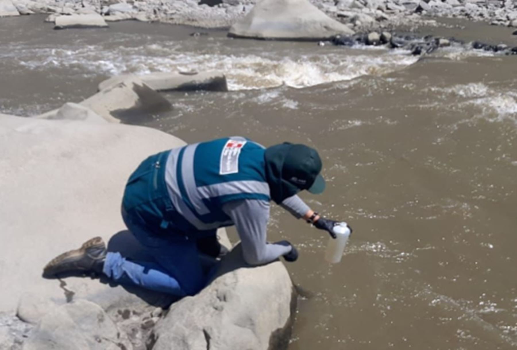 Entidades especializadas realizaron análisis al río Santa, afectado por relaves mineros. Foto: ANDINA/difusión.