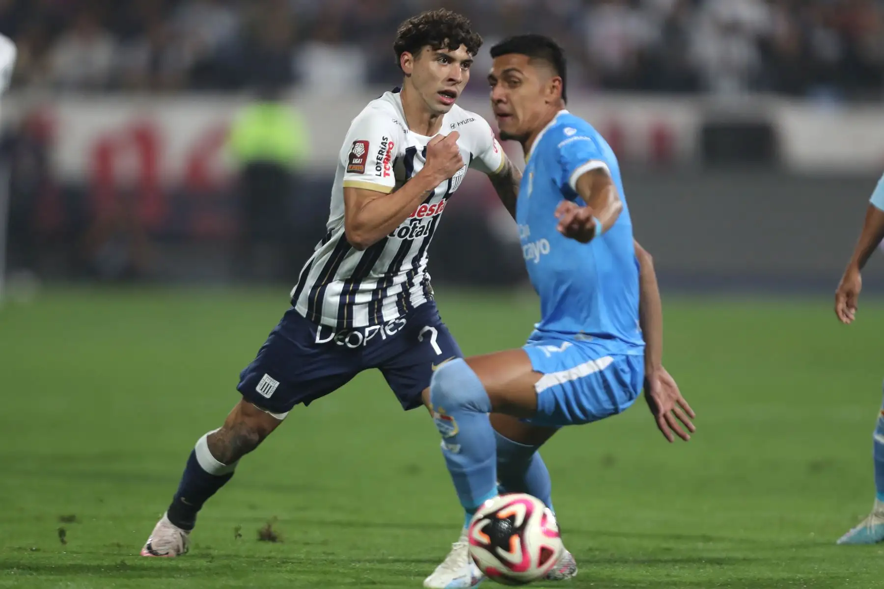 Alianza Lima se enfrenta a ADT de Tarma en partido por la sexta jornada del Torneo Clausura de la Liga en el Estadio Alejandro Villanueva. En la imagen, el jugador de Alianza Lima , Franco Zanelato.
Foto: ANDINA/Lino Chipana