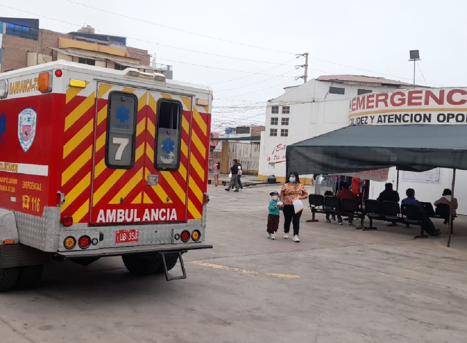 Varios pasajeros heridos en el accidente registrado en el km 107 de la Panamericana Norte se encuentran internados en el Hospital de Huacho.