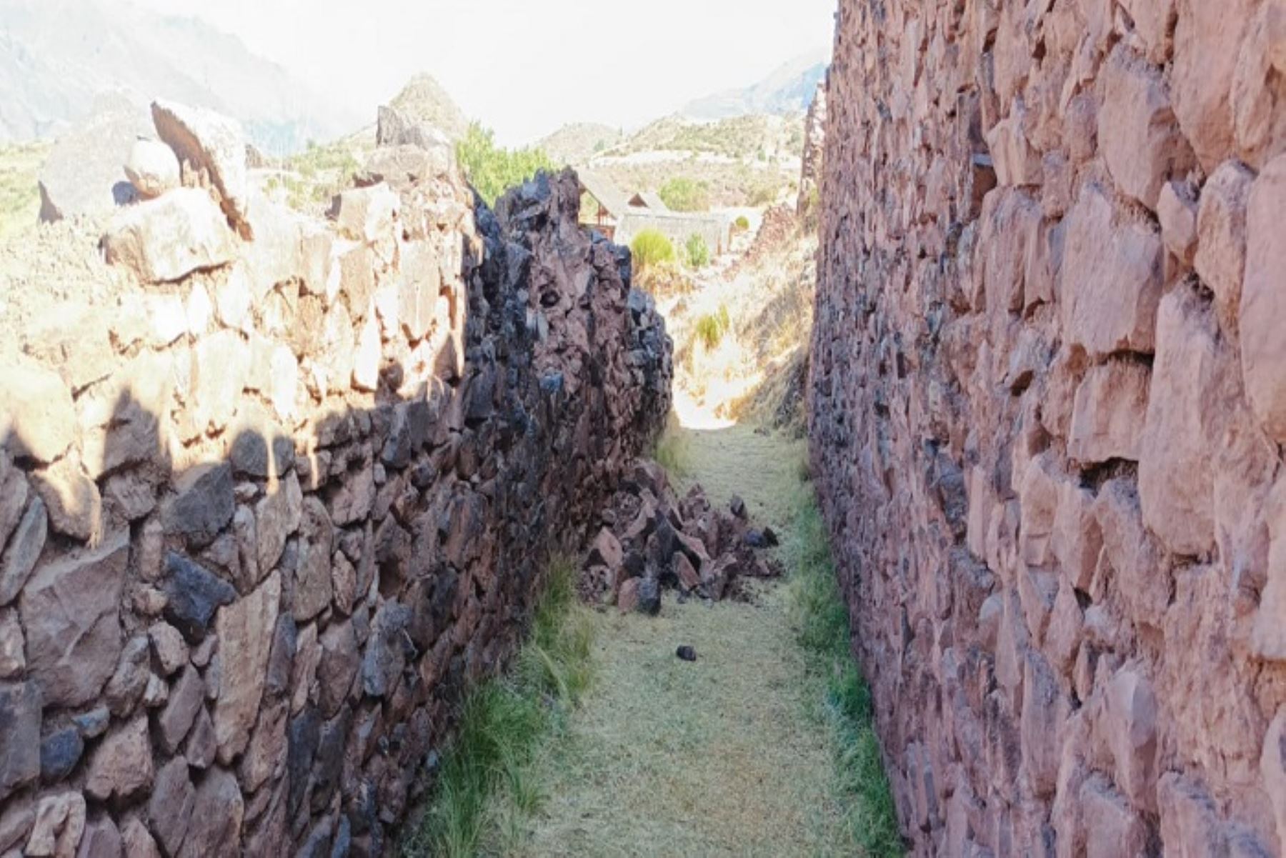 Los monumentos históricos de la zona, como templos coloniales, no registran afectación patrimonial alguna a causa del movimiento sísmico.