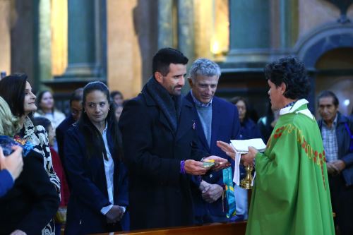 Stefano Peschiera agradece a Señor de los Milagros por medalla olímpica en París