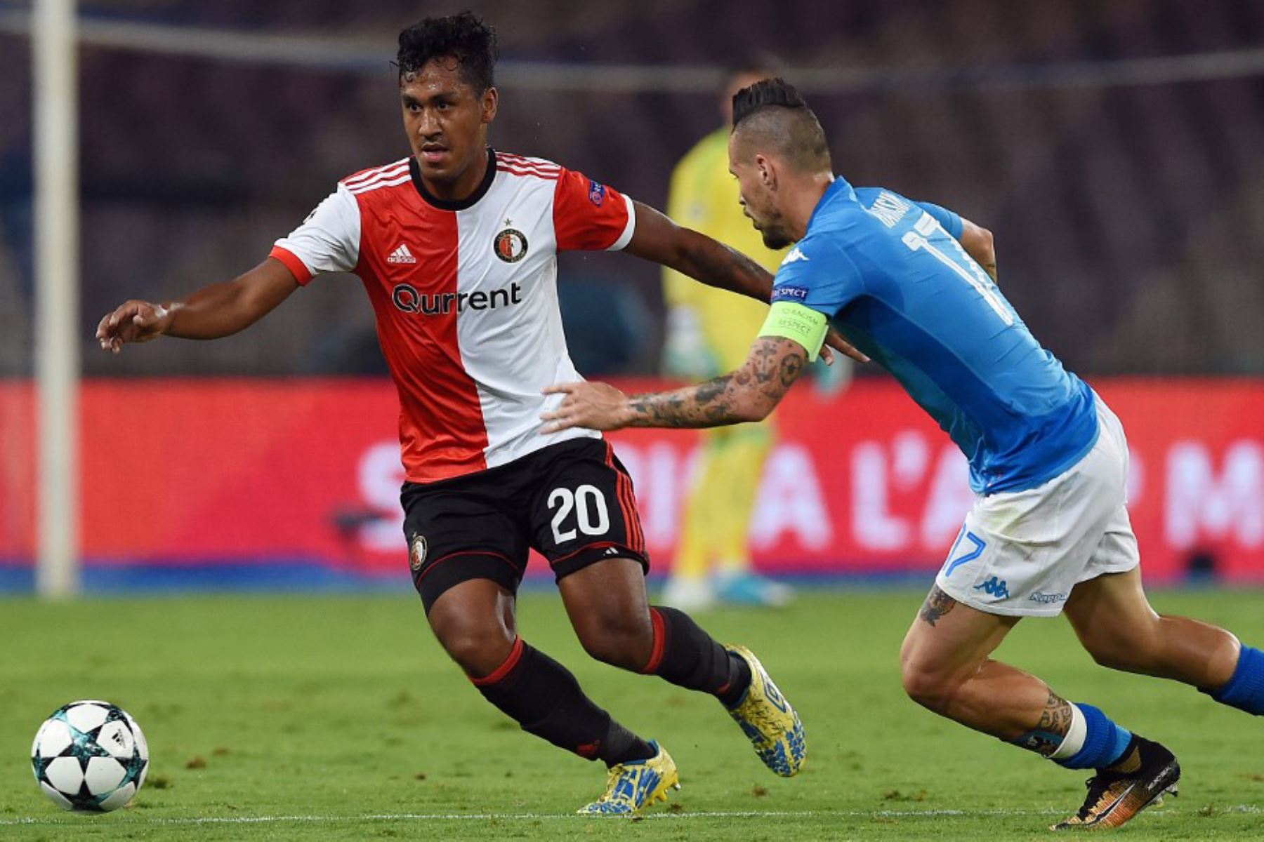 2017. El centrocampista peruano del Feyenoord Renato Tapia del Feyenoord Rotterdam. Foto: AFP