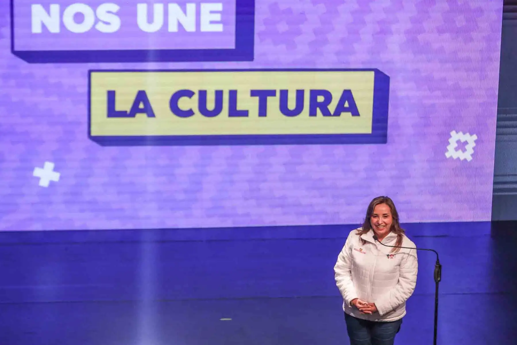 La presidenta de la república, Dina Boluarte, participa en el lanzamiento de la nueva programación del Canal IPe del Instituto Nacional de Radio y Televisión del Perú (IRTP). Foto: ANDINA/ Connie Calderon