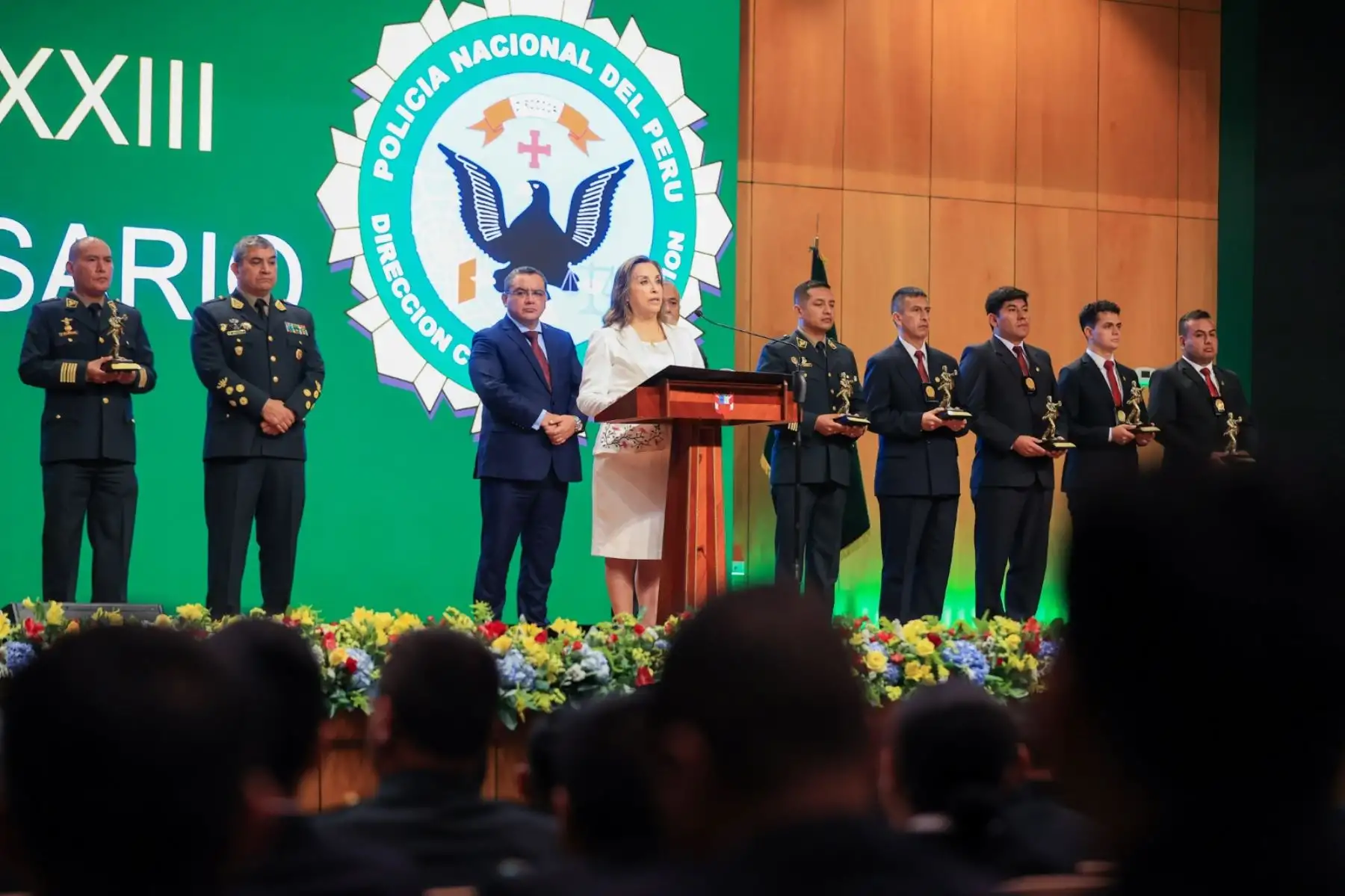 La presidenta Dina Boluarte participa en ceremonia por XXIII Aniversario de la creación de la Dirección contra la corrupción Policía Nacional (Dircocor). Foto: ANDINA/Prensa Presidencia