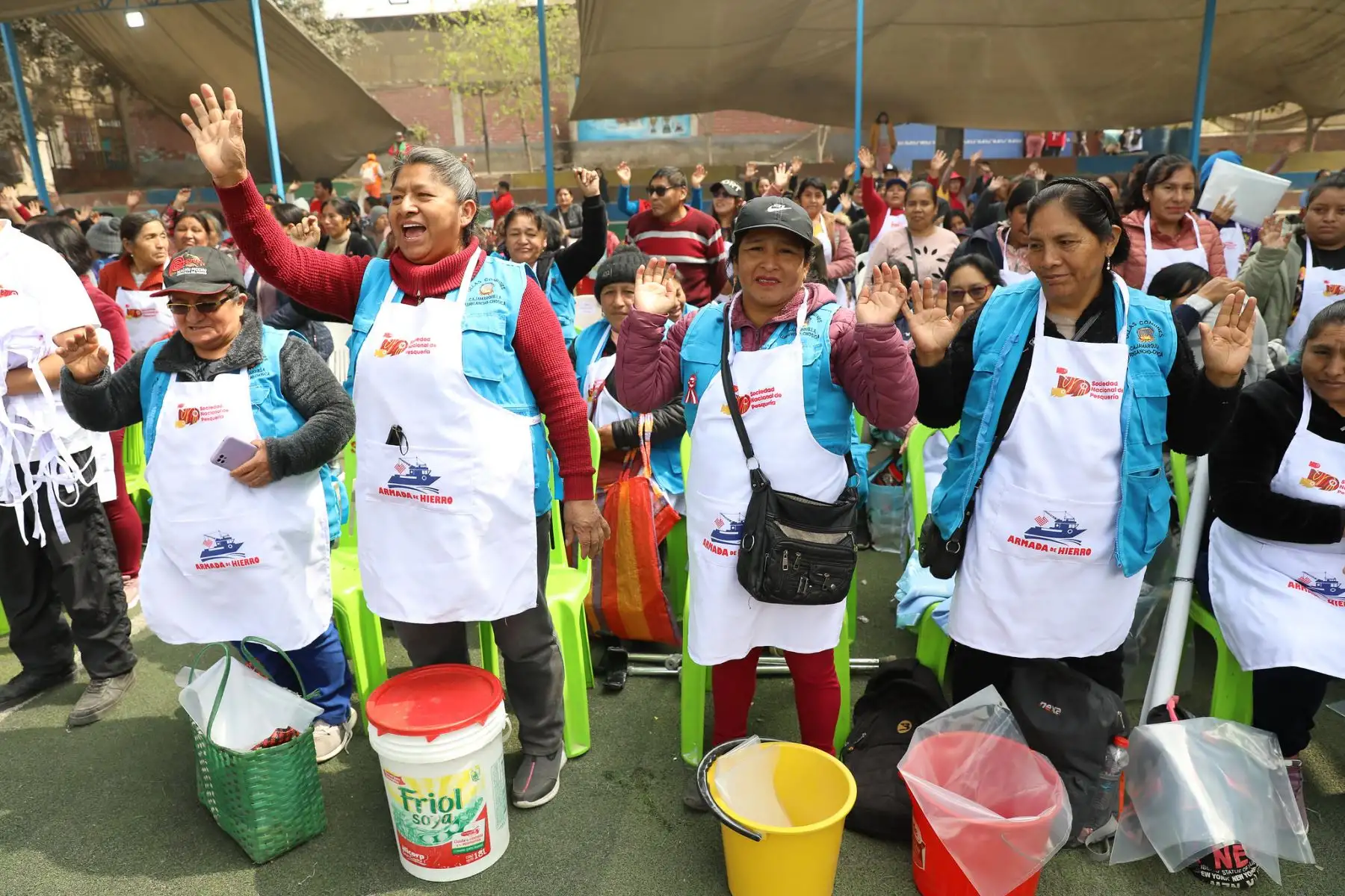 Ministerio de Desarrollo e Inclusión Social promueve la intervención multisectorial  " Frio cero " en el A.H Violeta Correa de Belaunde de Lurigancho - Chosica.
Foto: MIDIS
