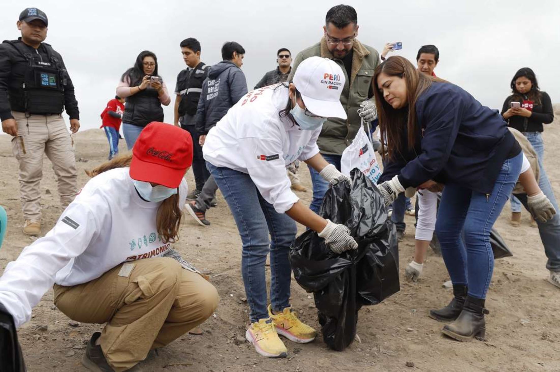 Morro Solar: Mincul participó en jornada de limpieza en Zona Arqueológica Armatambo. Foto: ANDINA/Difusión.