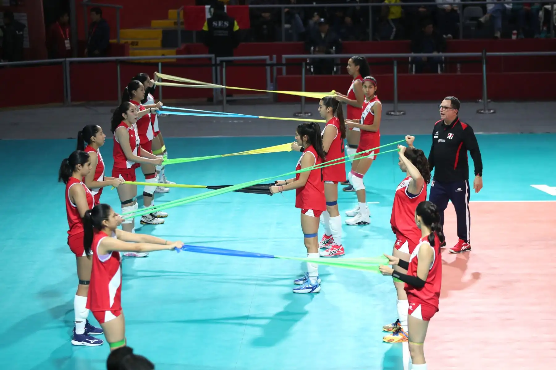 Imágenes previas al partido entre la la selección peruana de voleibol que se enfrenta a Canadá por la segunda fecha del Grupo A del Campeonato Mundial de Voleibol U17.
Foto: ANDINA / Lino Chipana.