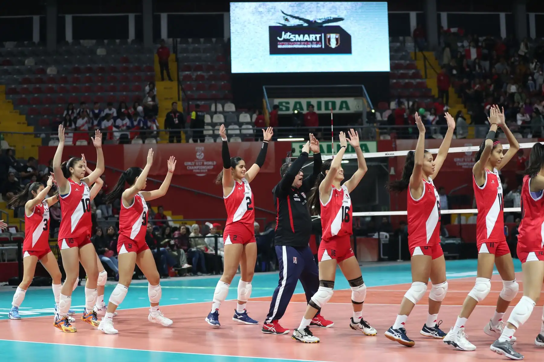 Imágenes previas al partido entre la la selección peruana de voleibol que se enfrenta a Canadá por la segunda fecha del Grupo A del Campeonato Mundial de Voleibol U17.
Foto: ANDINA / Lino Chipana.