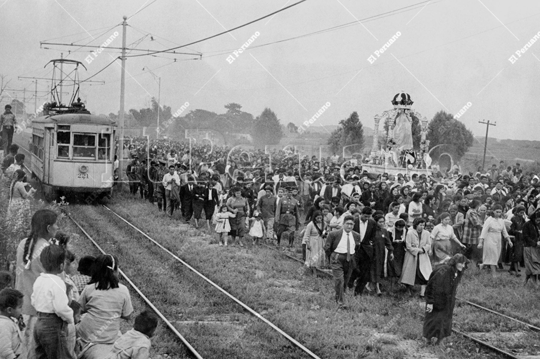 Callao - 16 julio 1958 / Tradicional procesión de la Virgen del Carmen de la Legua, Patrona del Callao. Foto: Archivo Histórico de El Peruano