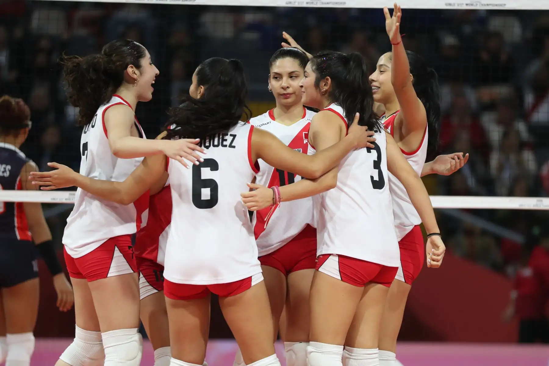 Selección Peruana de Voleibol se enfrenta a República Dominicana. Mundial Sub 17.
Coliseo Eduardo Dibós.
Foto: ANDINA / Lino Chipana.