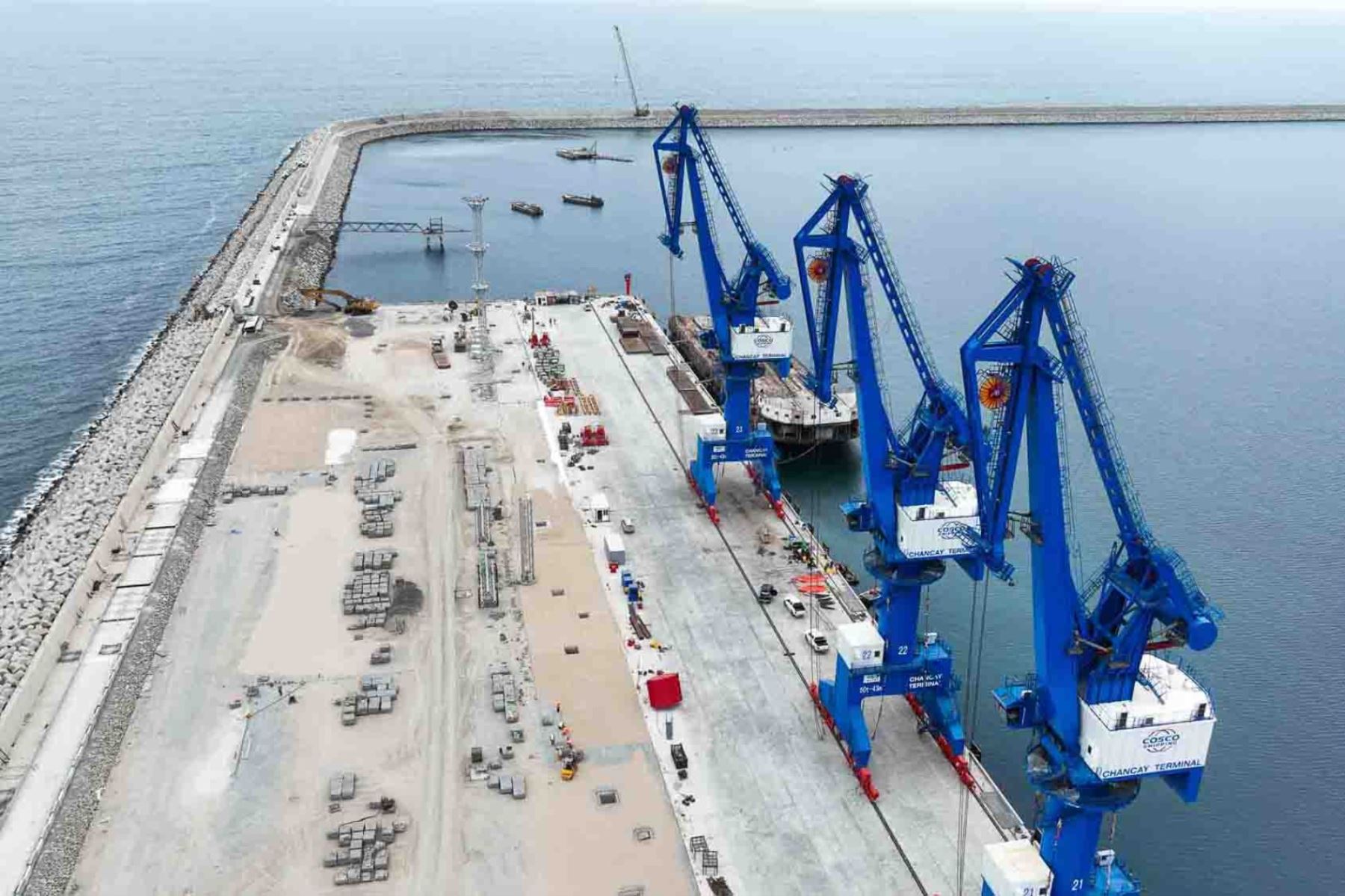 Antes de su inauguración, en el Mega Puerto de Chancay se ejecutará una marcha blanca de funcionamiento, realizando pruebas con barcos que llegarán hasta el puerto. Foto: ANDINA / Daniel Bracamonte