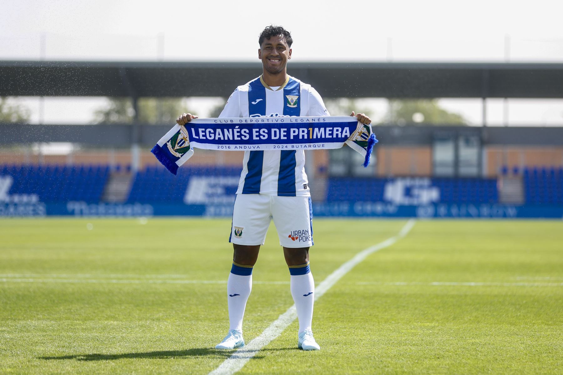 Tapia fue presentado de manera oficial como jugador del Leganés de España