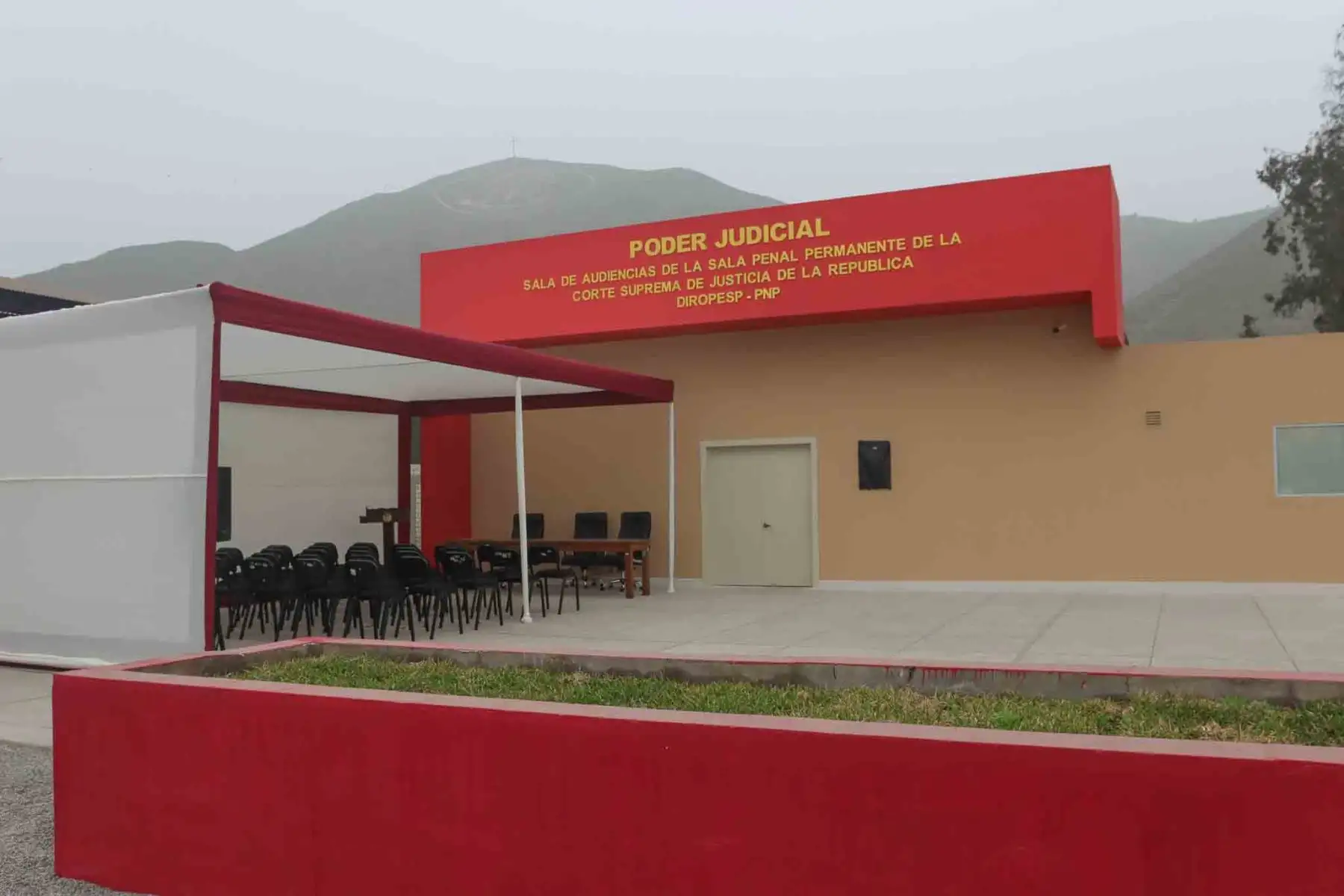 La Sala de Audiencias de la Sala Penal Permanente de la Corte Suprema de Justicia cuenta con tecnología avanzada para procesos que involucran a expresidentes en el Penal de Barbadillo. Foto: ANDINA/ Lino Chipana.