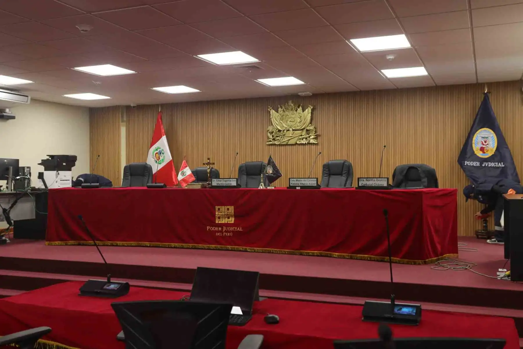 La Sala de Audiencias de la Sala Penal Permanente de la Corte Suprema de Justicia cuenta con tecnología avanzada para procesos que involucran a expresidentes en el Penal de Barbadillo. Foto: ANDINA/ Lino Chipana.