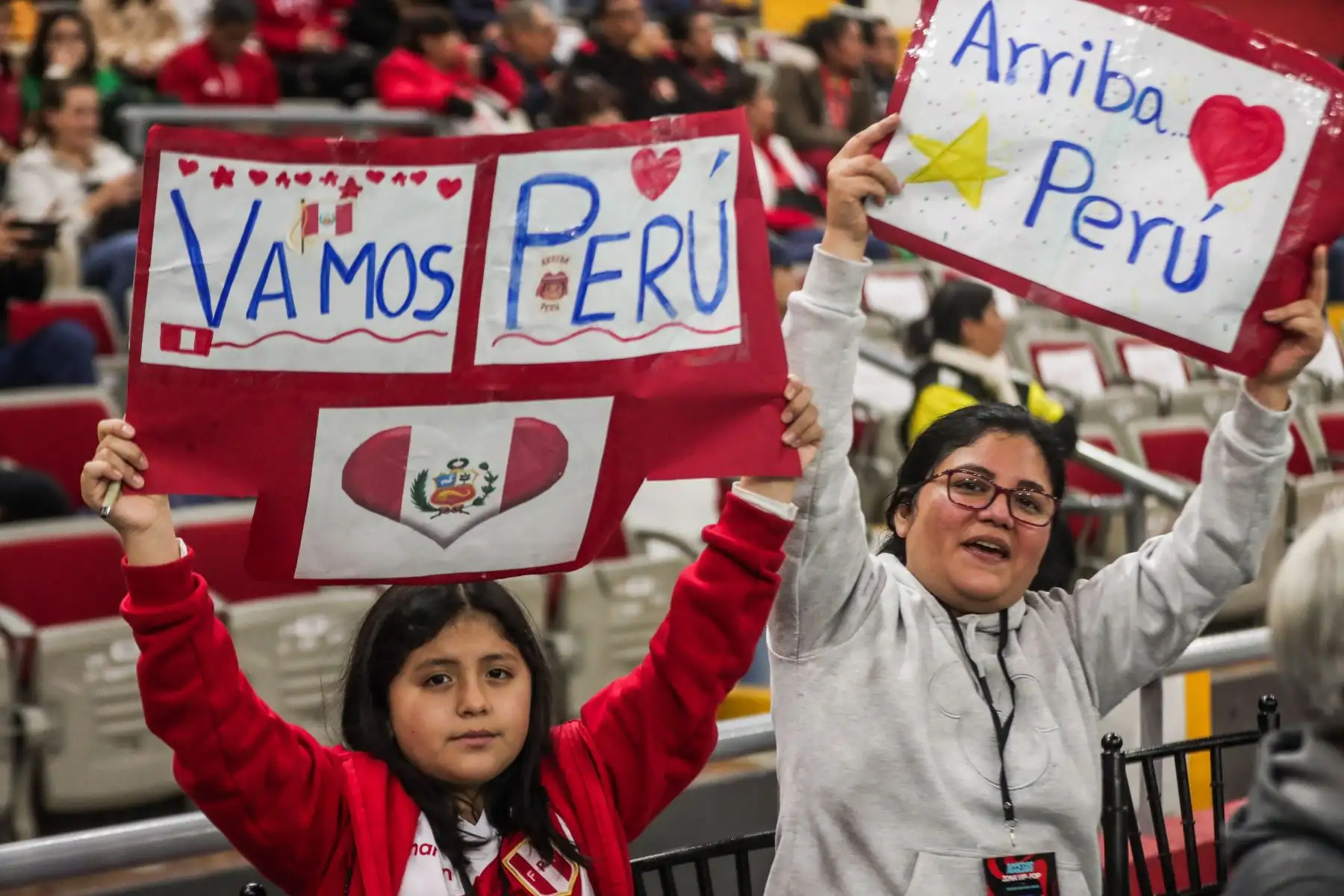 La selección peruana de voleibol se enfrenta a su similar de Argentina, en los octavos de final  del Mundial Sub 17 de vóley 2024 que se realiza en el Coliseo Eduardo Dibós.
Foto: ANDINA / Connie Calderon