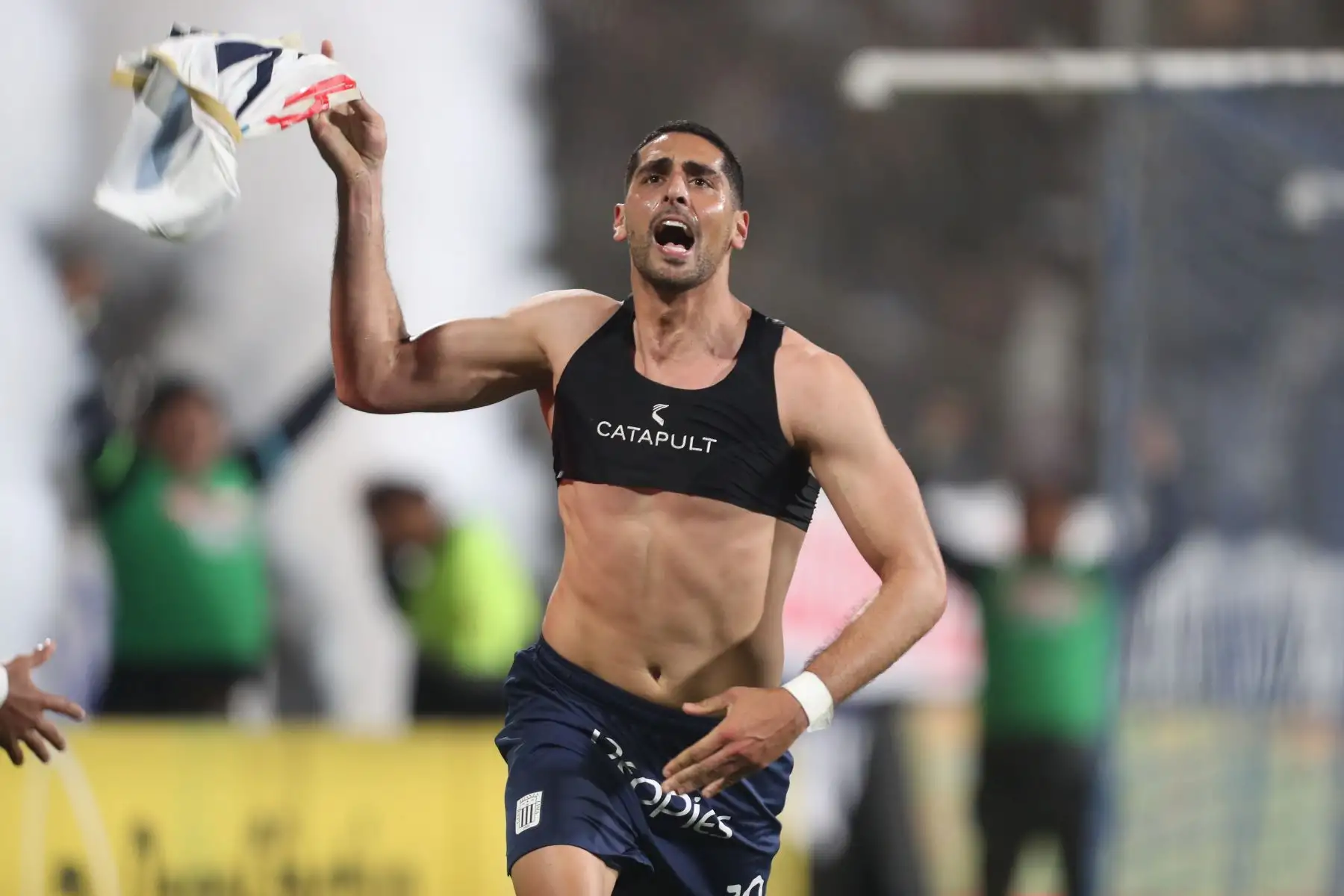 Cienciano y Alianza Lima se enfrentan por la octava fecha del Torneo Clausura Liga 1 2024 en el Estadio Alejandro Villanueva. En la imagen, el jugador de Alianza Lima, Pablo Sabbag, celebra su gol.
Foto: ANDINA / Lino Chipana.