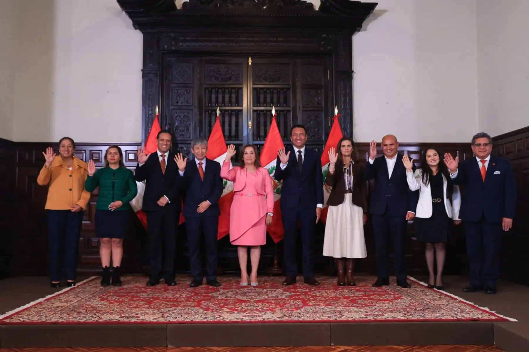 La Presidenta de la República, Dina Boluarte, lidera la firma del convenio de cooperación interinstitucional para el desarrollo de proyecto de la presa Chonta, en Cajamarca. Foto: ANDINA/Prensa Presidencia