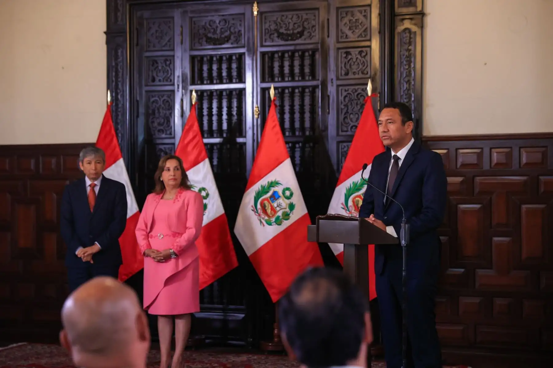 La Presidenta de la República, Dina Boluarte, lidera la firma del convenio de cooperación interinstitucional para el desarrollo de proyecto de la presa Chonta, en Cajamarca. Foto: ANDINA/Prensa Presidencia