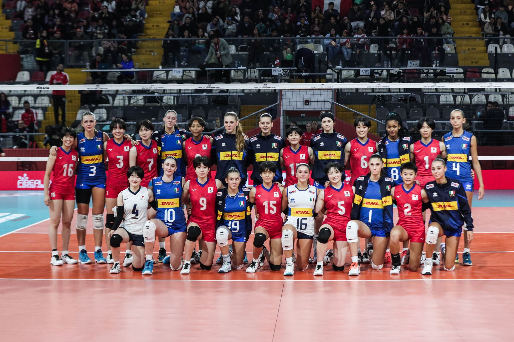 Japón vence a por 3-1 al equipo italiano en el partido por semifinales del Mundial de Vóley sub 17 en el Coliseo Dibós. Foto: ANDINA/ Connie Calderon