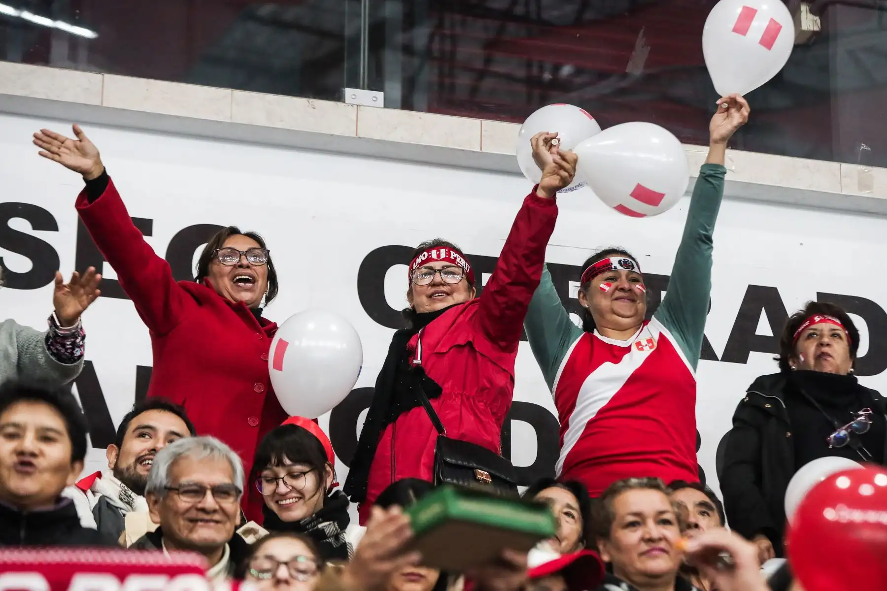 Perú se enfrenta a Turquía en un partido por clasificación del quinto al octavo puesto del Mundial de Vóley sub 17 en el Coliseo Dibós. Foto: ANDINA/ Connie Calderon