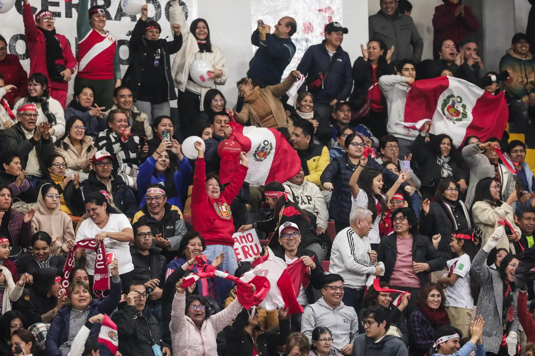 Perú se enfrenta a Turquía en un partido por clasificación del quinto al octavo puesto del Mundial de Vóley sub 17 en el Coliseo Dibós. Foto: ANDINA/ Connie Calderon