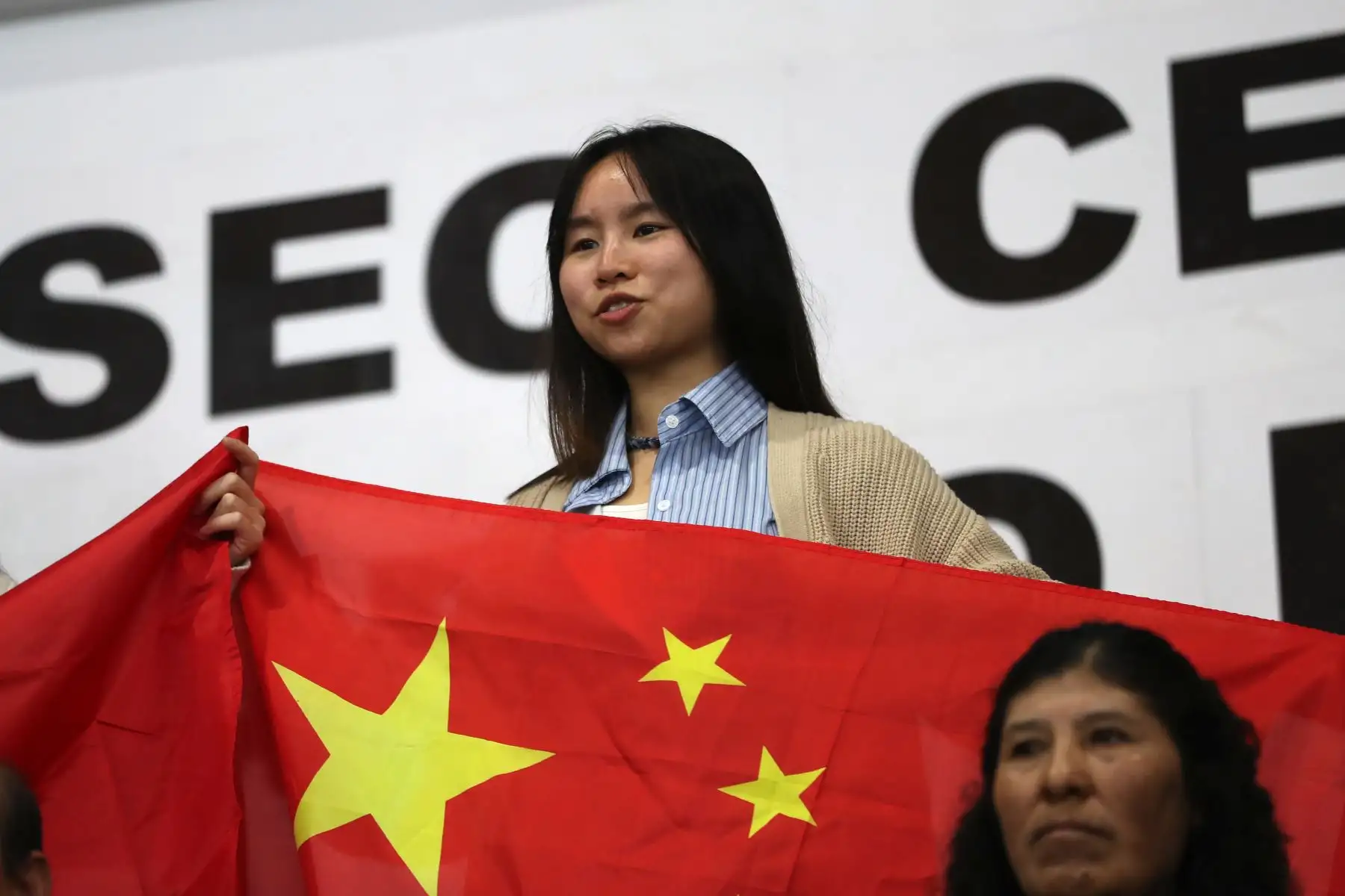 Imágenes previas al partido entre las selecciones  de China y Japón, quienes juegan por la final del Mundial de Vóley Sub-17 en el Coliseo Dibós.
Foto: ANDINA/ Lino Chipana